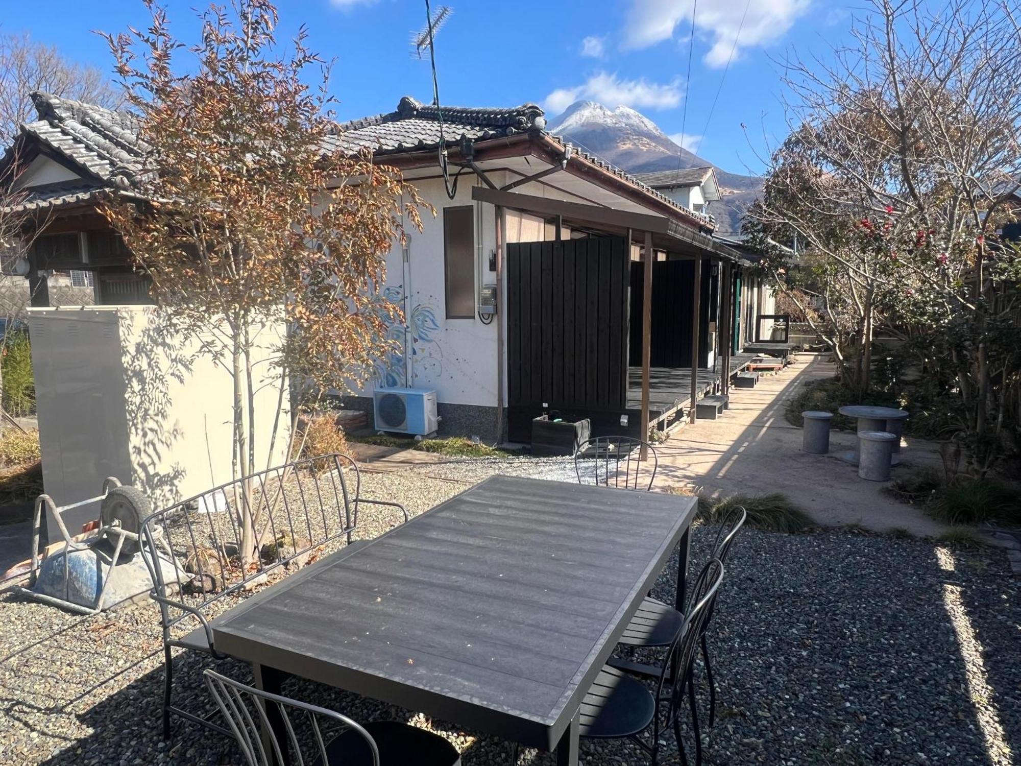 Hotel Assi House Yufu Exterior foto