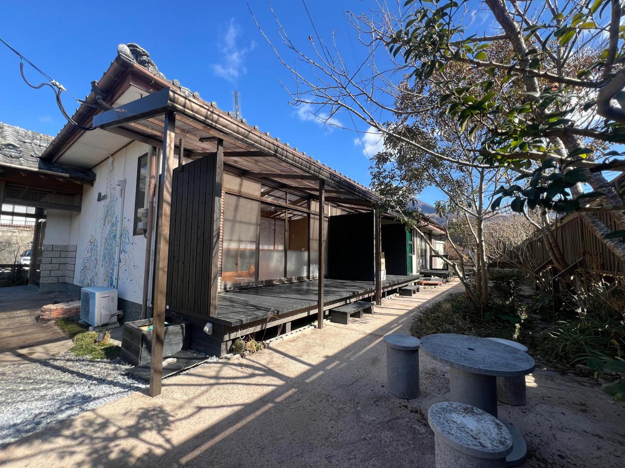 Hotel Assi House Yufu Exterior foto